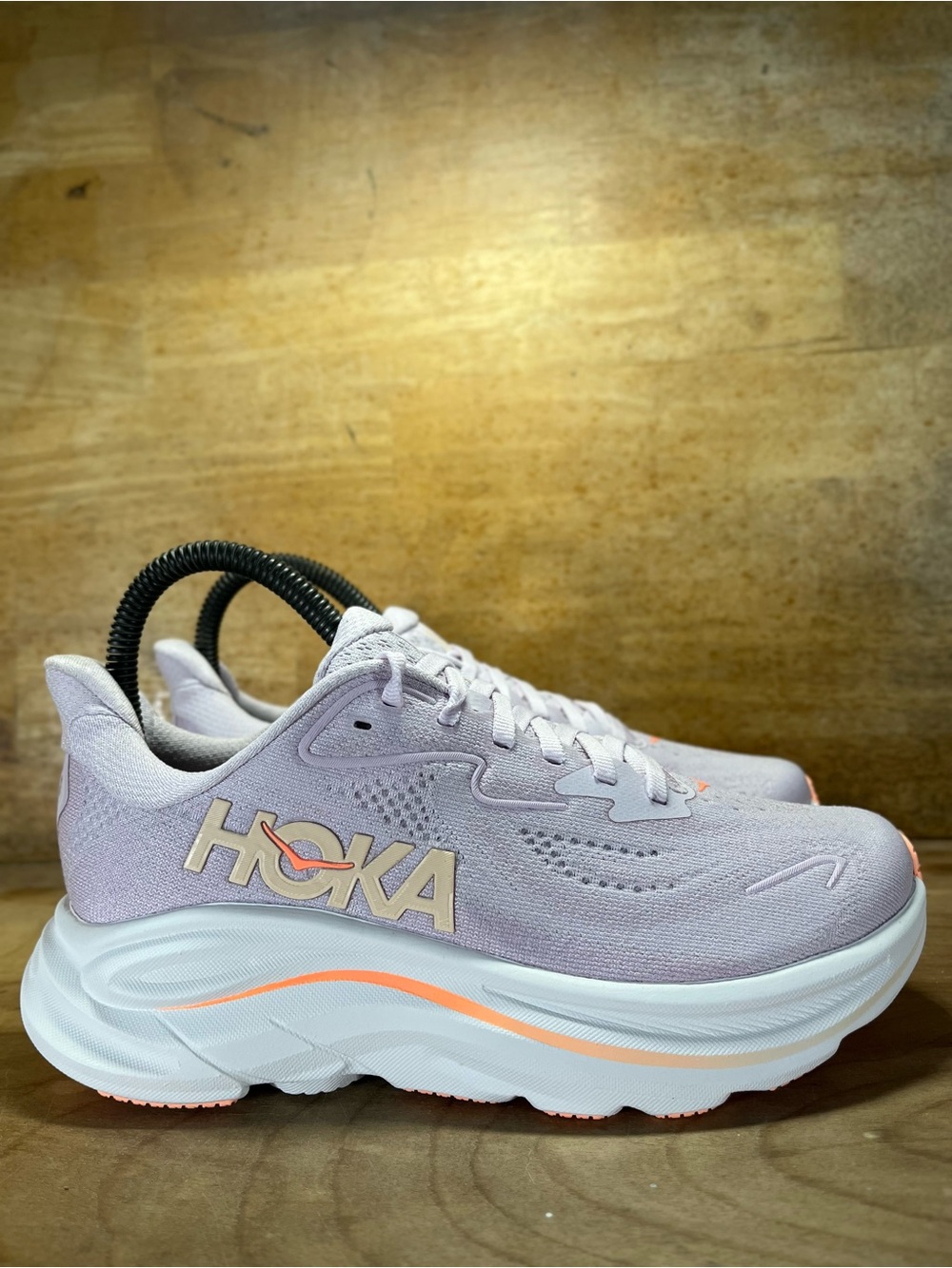 NEW Hoka One One Clifton 10 Womens Size 5 Running Shoes Sneakers Lilac Cream - Picture 3 of 13